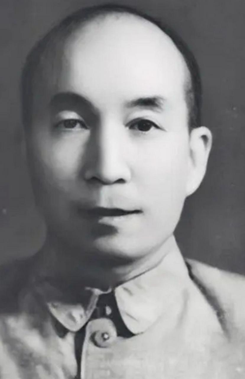 1943年，他提交了结婚申请。被拒了。理由是战时纪律，部队有规定，暂不批