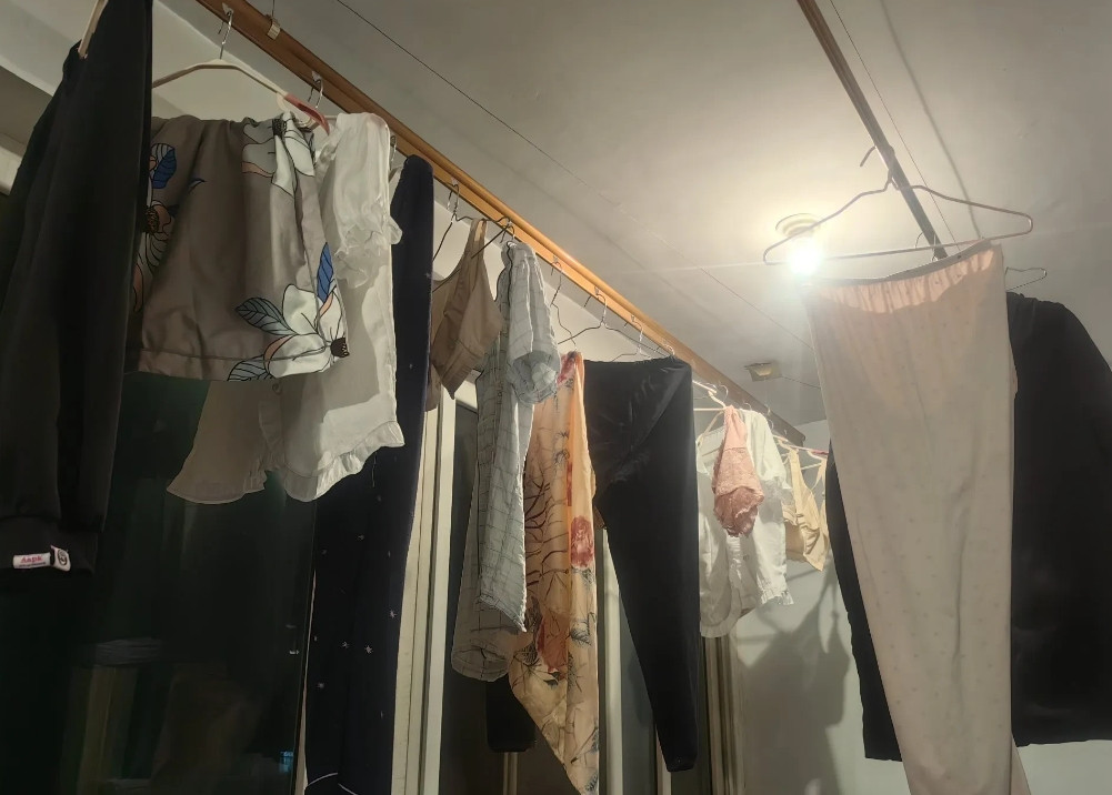放假5天，我老公和我都干了什么？第1天，老公凌晨4点起床，4:30出门去钓鱼