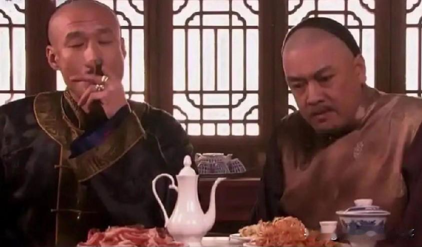 看剧时不少人疑惑：贵武顶着“贝勒”头衔，怎么看着一点都不风光？其实扒一扒清朝宗室