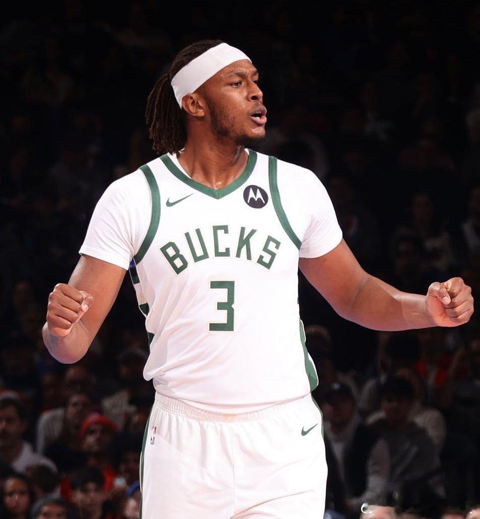 JakeFischer：若字母哥离开，雄鹿将重建，并交易特纳，库兹马，波蒂斯。