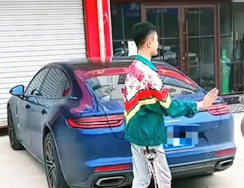 罗大美太纤瘦了，170左右，才90来斤，余某面前，简直是羊入虎口。罗大美遇见余