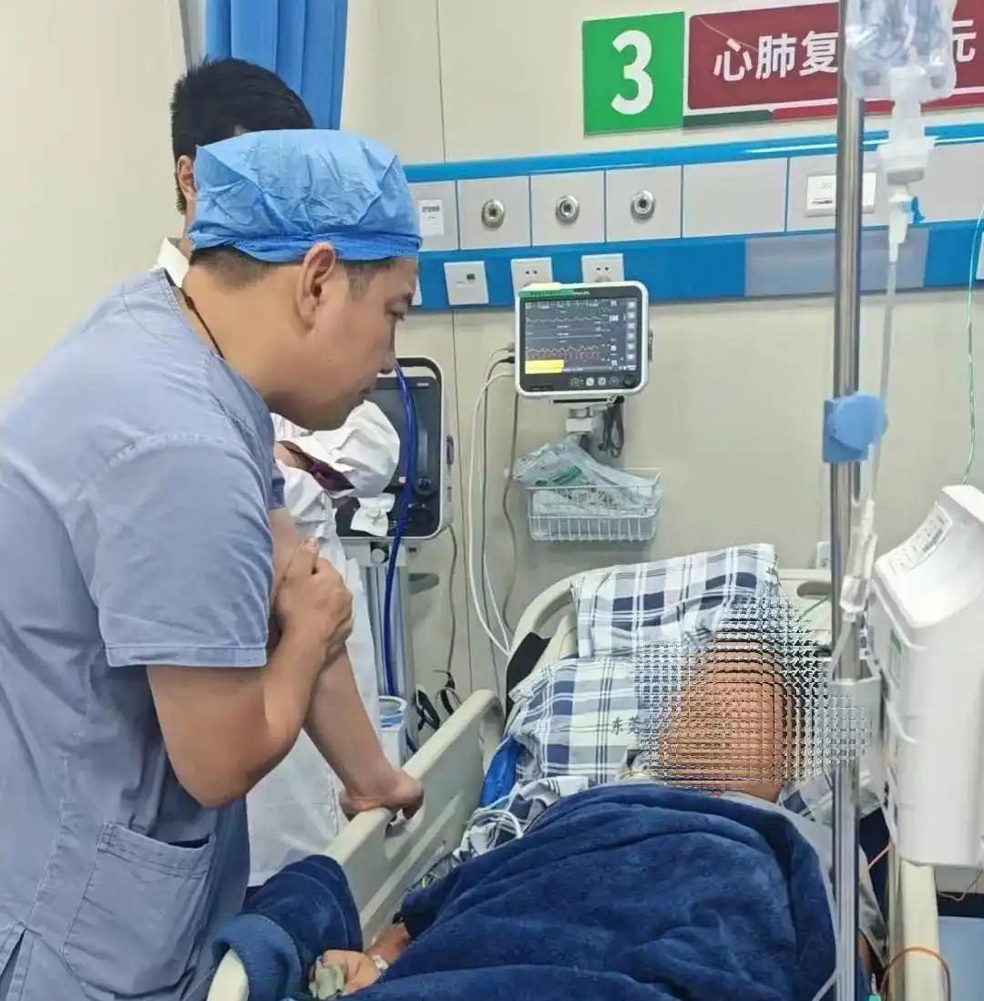 “这医生火了！”广东东莞，38岁男子查出主动脉夹层，死亡率高达70%！可男子却拒