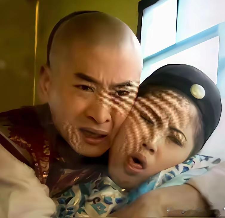 天哪，林心如，这是怎么了？周杰虽然不是最帅，但长相也不差，而且男演员中，