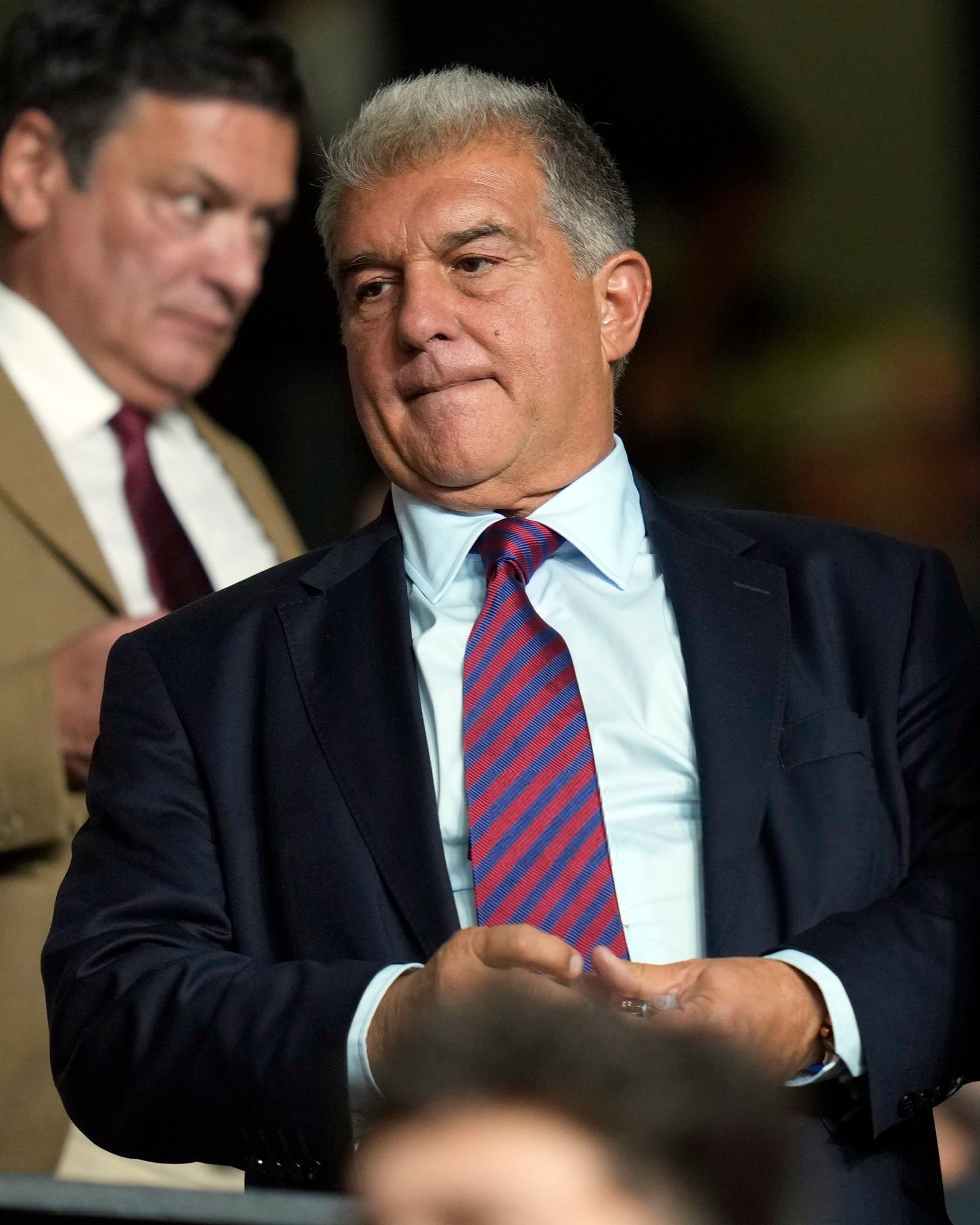 问：弗洛伦蒂诺关于巴塞罗那的言论？🚨💣拉波尔塔：我认为这些言论反映了皇马对