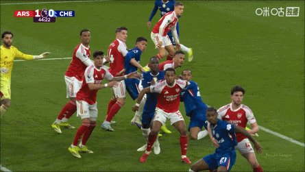 赖斯这样都不被吹犯规，这大概就是英超标准吧！英超第28轮焦点战阿森纳2：1战胜