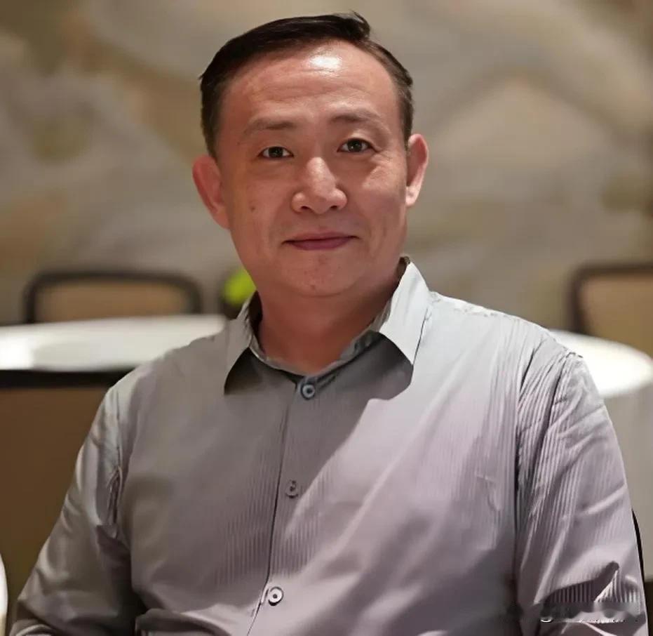 感谢卢麒元先生！掏空国内、转移资产的路子，终于要堵死了真心佩服卢麒元先生，很多