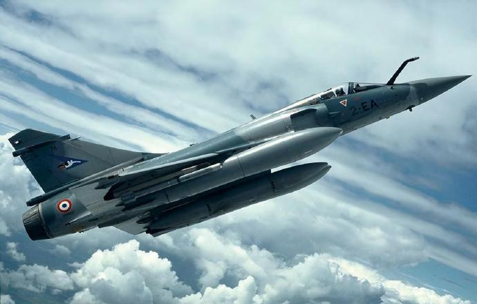 每天认识一件兵器法国“幻影2000”战斗机“幻影2000”（Mirage20