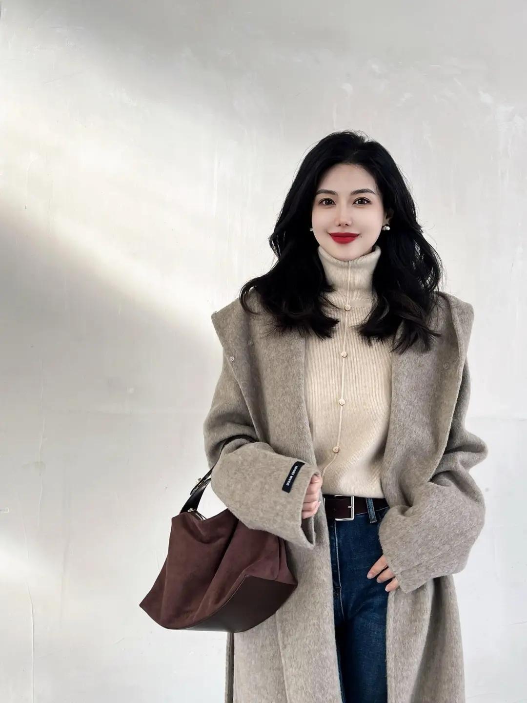 冬日穿搭｜高级感“燕麦系”搭配，将温柔与质感穿于身上在冬日穿搭的调色盘中，“燕