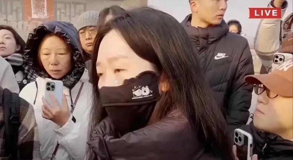 社区每年都在小区投放灭鼠药，这是否构成危害公共安全罪呢？北京的李姐如今成了“全网