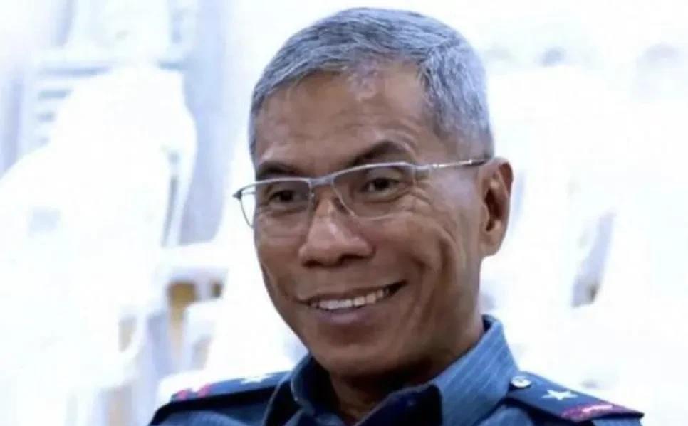 托雷很想证明自己的能力，所以他在配合ICC逮捕杜特尔特的时候，不遗余力，事后