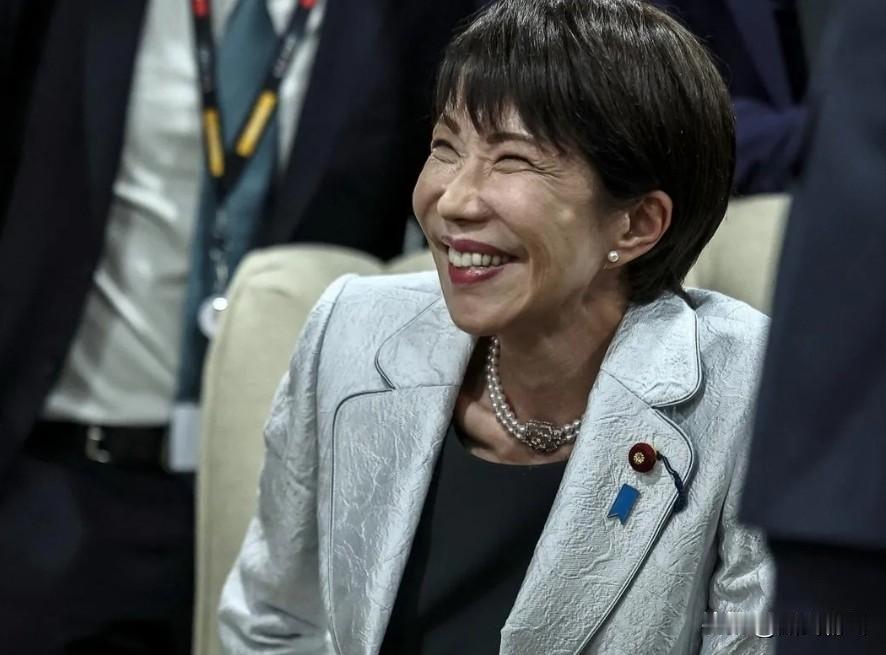 专挑软柿子捏？情况突变！高市早苗把大棒挥向了最无助的群体——留学生。美国人不敢动