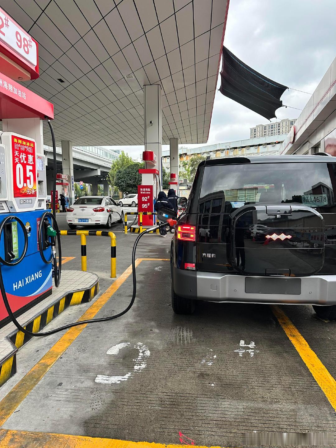 方程豹钛7#方程豹##越野车##一沅方程#​