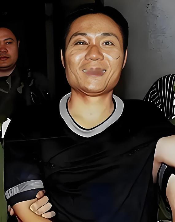 说到高智商犯罪，悍匪张君是绕不过去的一个标本。张君只有高一文化，但在犯罪这个“