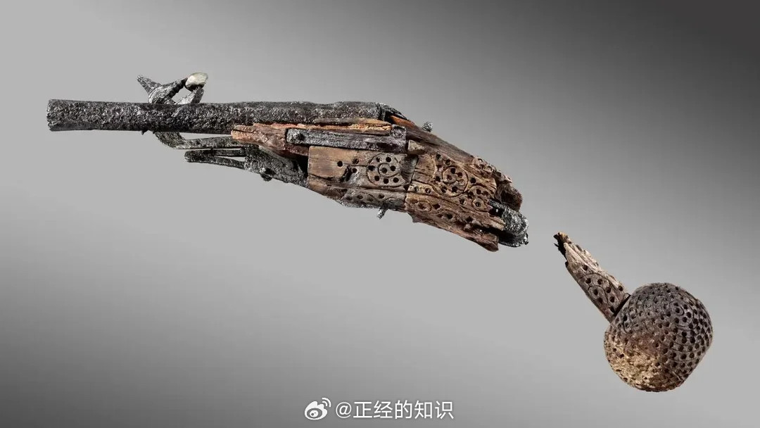 瑞士的一座融化的冰川(Theodul)揭示了一位16世纪富有旅行者的文物