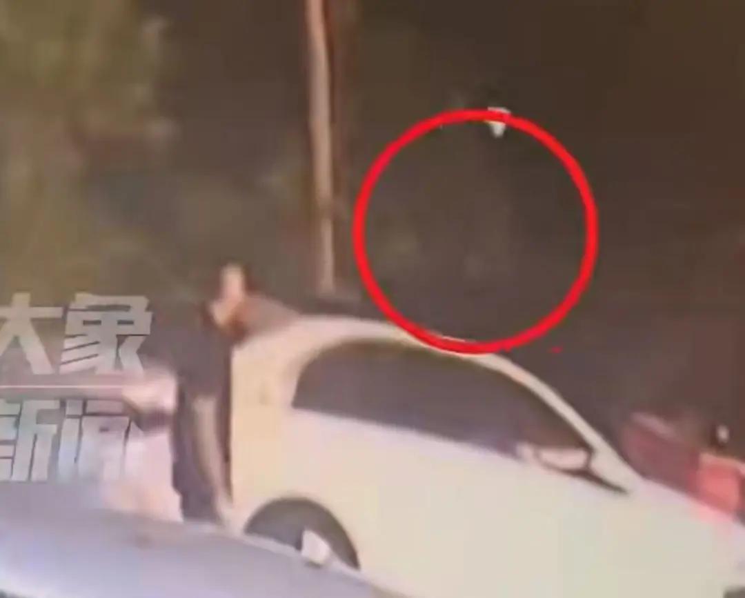 丢奔驰车主的脸！”江西抚州，6人开奔驰车去餐馆吃饭，老板本以为来大单了，没想到，