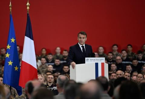 马克龙今天发了个誓，但这个誓言不够“聪明”马克龙近日针对美国关税威胁的表态，