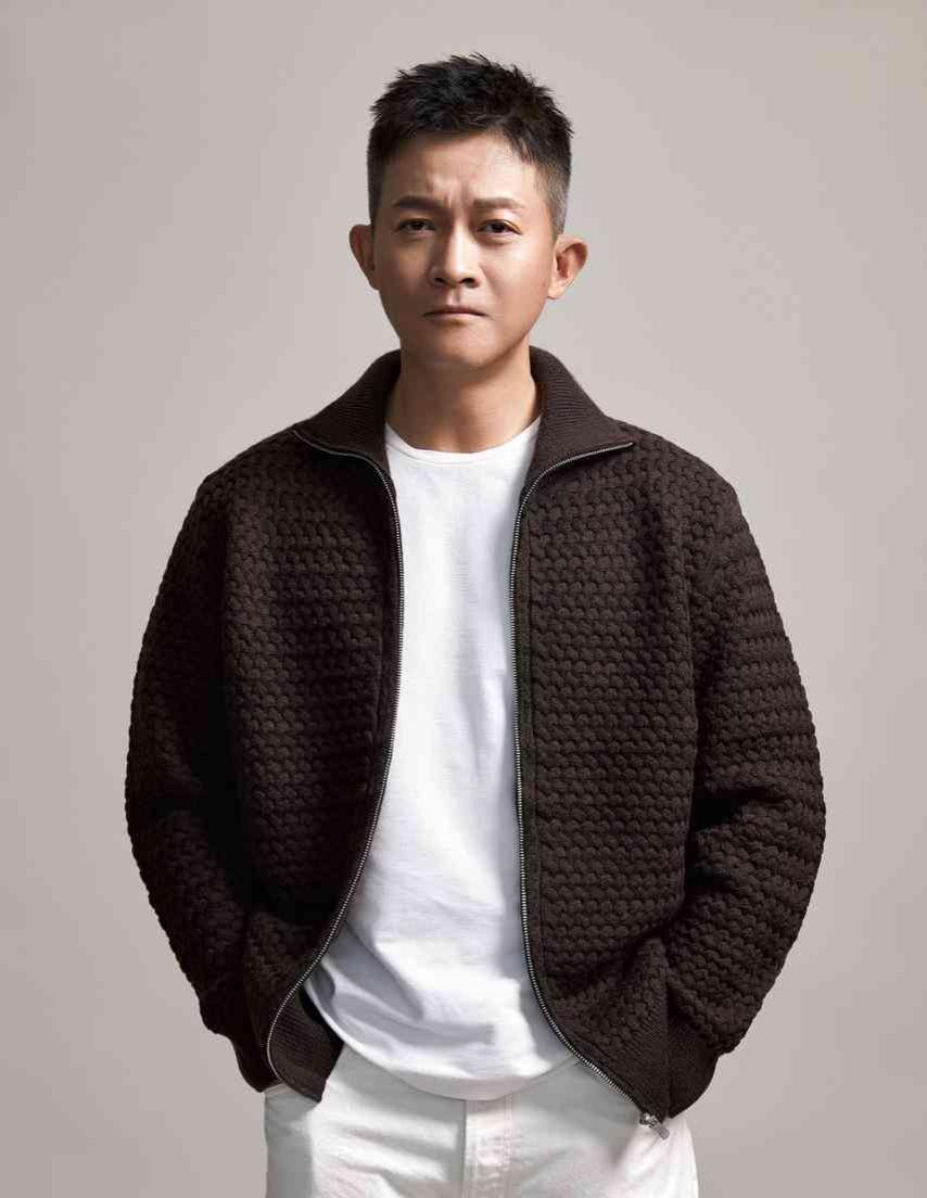 2013年筹拍《打狗棍》，郭靖宇喊来杨志刚:“给巍哥演儿子，后30集才出现，一个