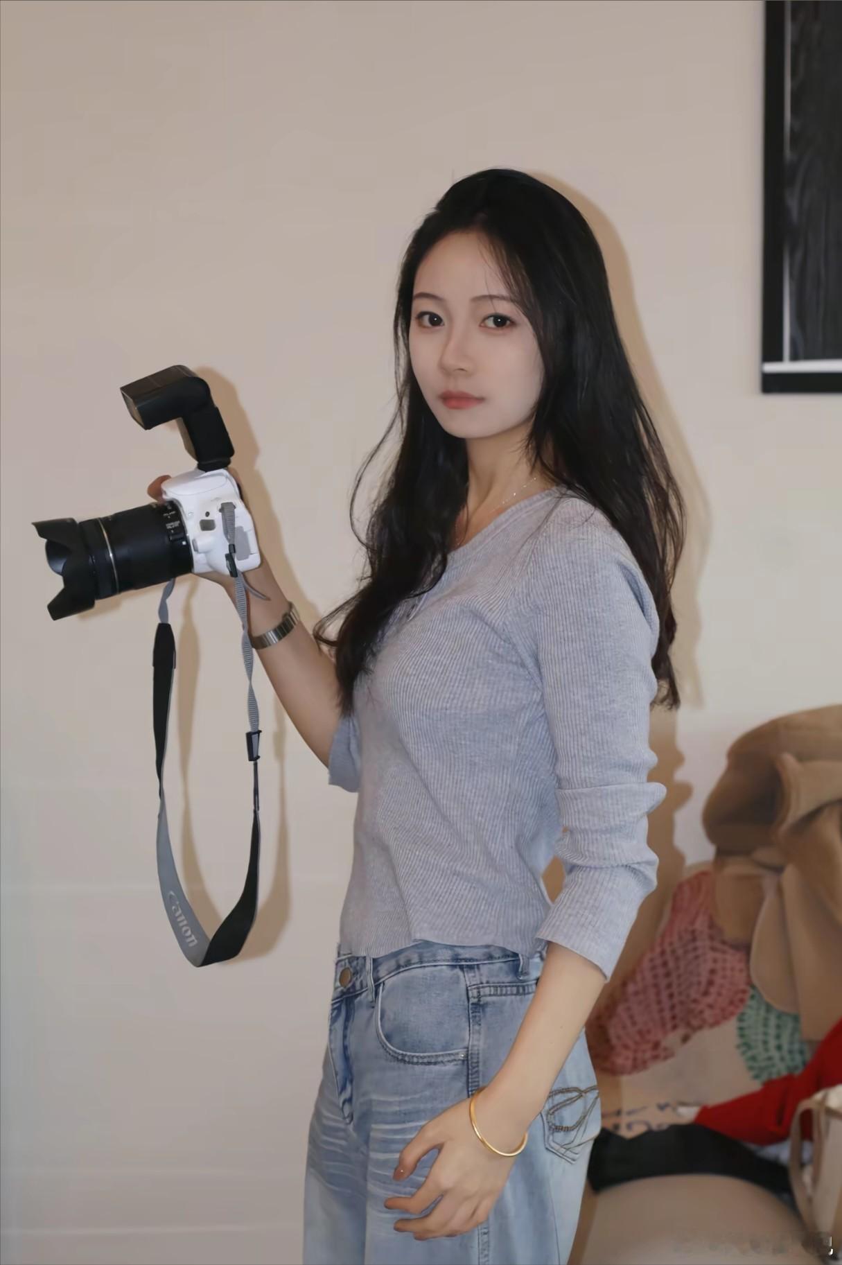 清纯甜美气质穿搭小姐姐