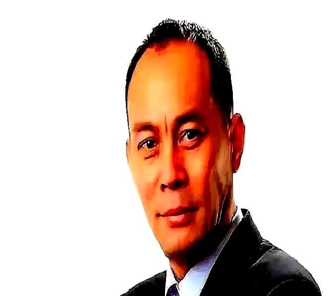 亮剑政委赵刚，片酬一分没要，导演都懵了。何政军翻开剧本，手抖了。独立团，原