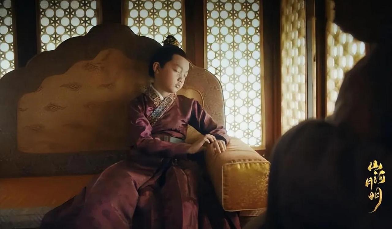 今日话题：为什么说朱雄英如果继位就能天下太平？？？网友甲：朱雄英继位蓝玉一纵