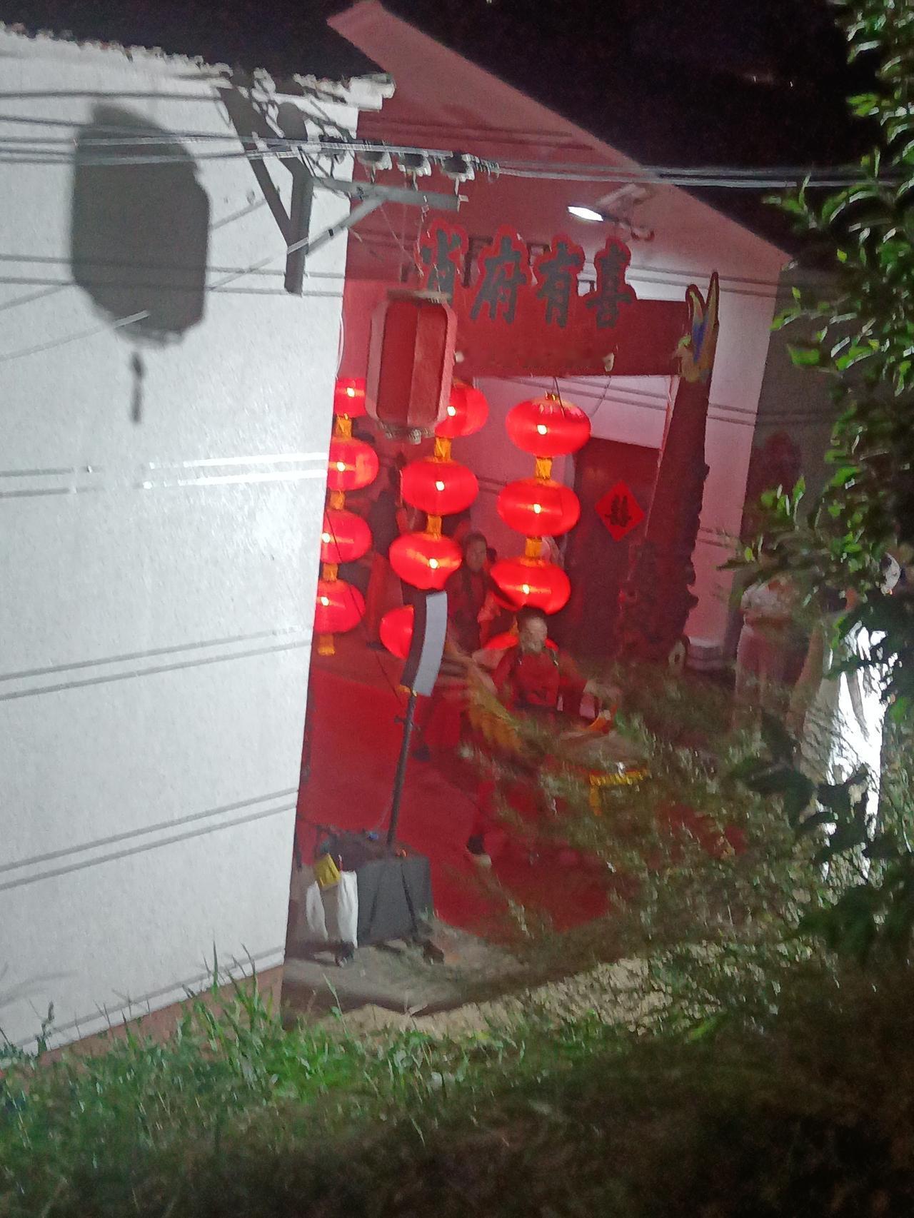 就这条件！行就结婚，不行就各走各的。老家邻居老郭娶儿媳妇前前后后的事，让所有