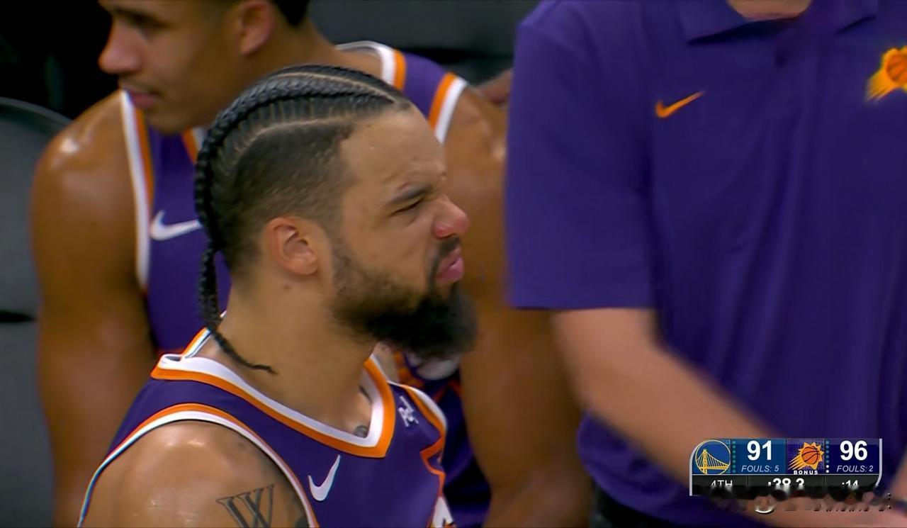 太阳恶汉狄龙-布鲁克斯终于服软了！在今天太阳主场以99：98险胜勇士的赛后采访中