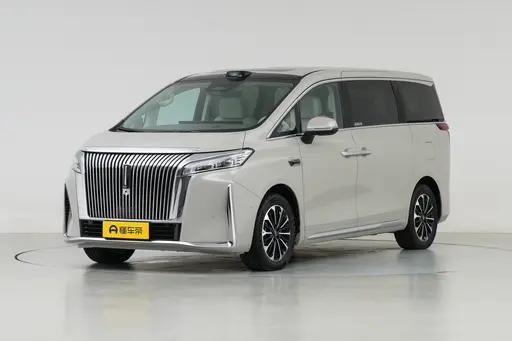 同样30万，买新高山7还是二手高山8？家用MPV别只盯着“买新” 最近看魏牌