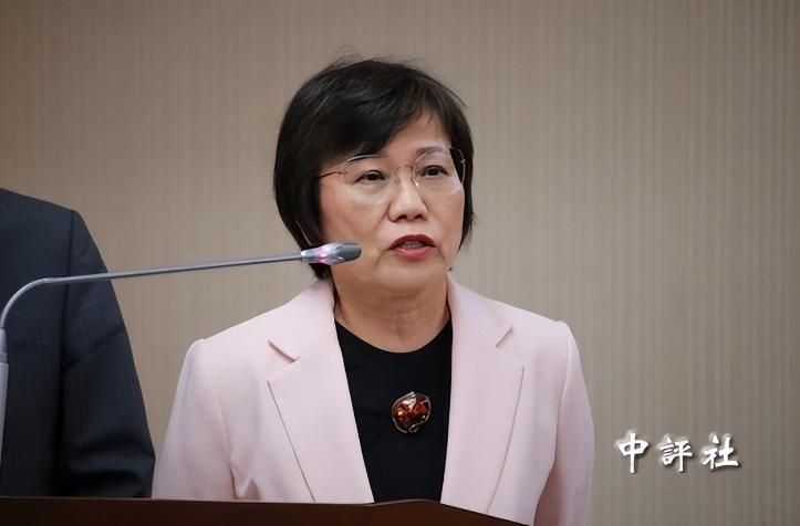 第三次了，民进党还是没想明白一个道理。8月初，台"宪法法庭"将收到一份申请，解