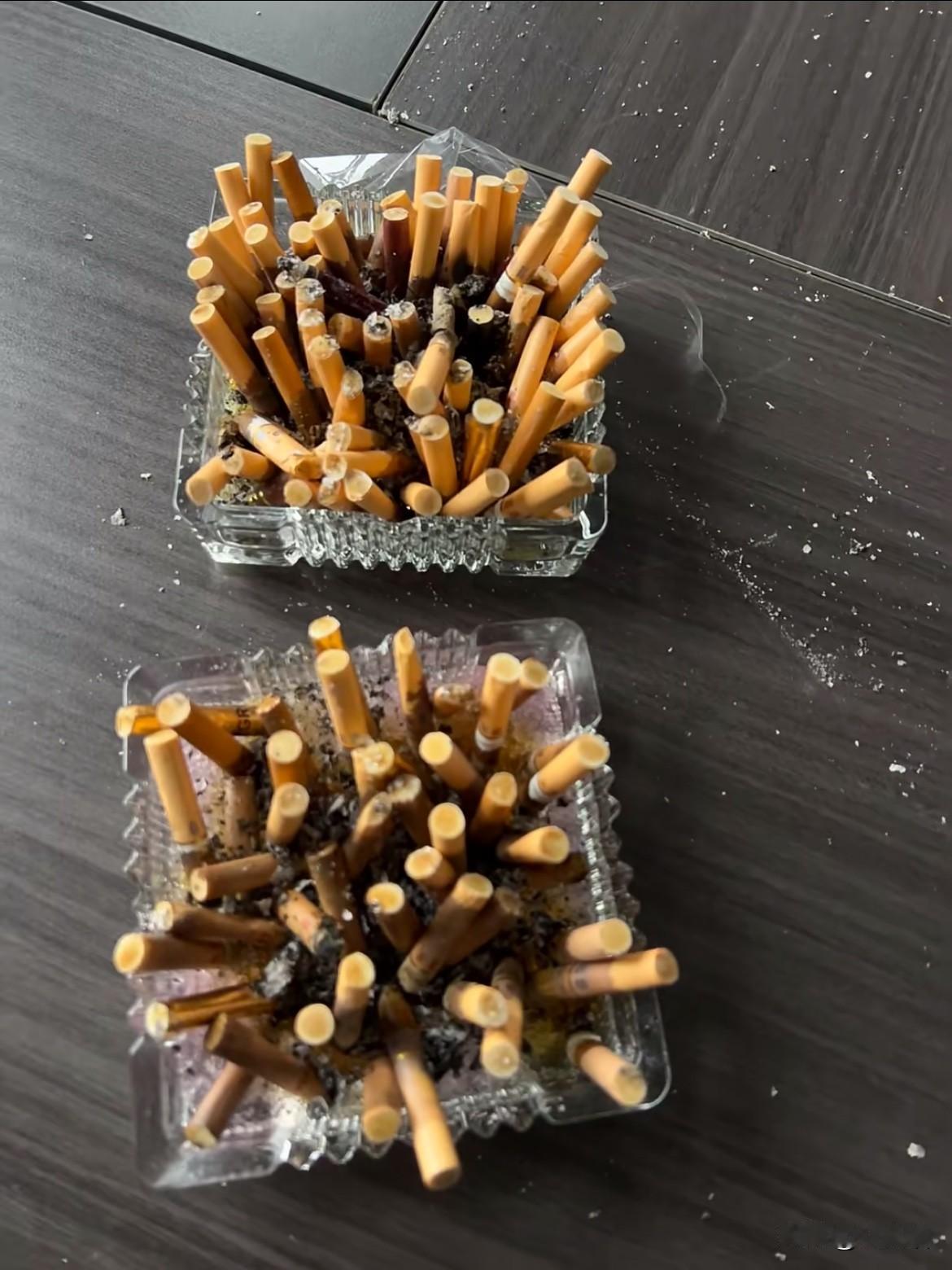 烟酒店冷清不是偶然！国家全链条整治烟草市场，10元以下低价烟快绝迹，烟酒这俩