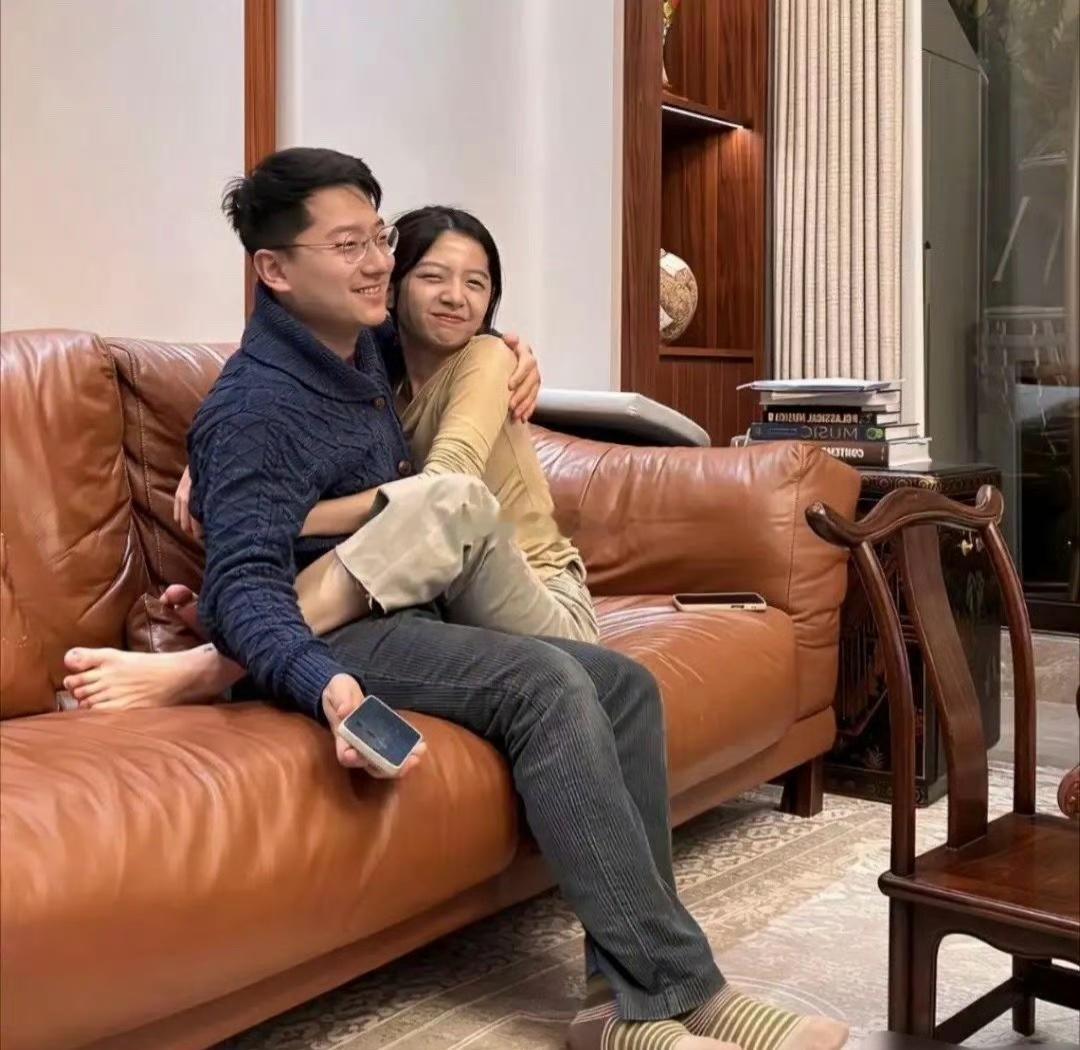 看到这两张图，我突然好看到了结婚的好处