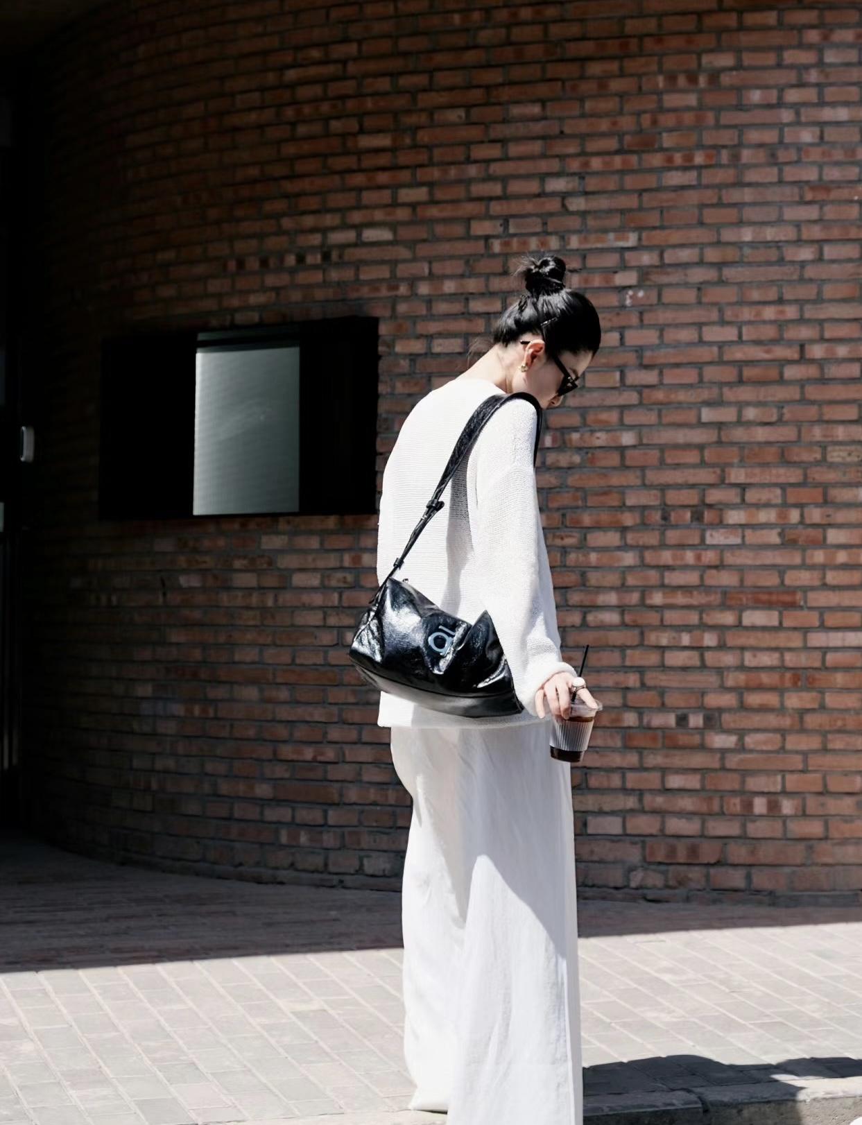 把遗憾清空，把疲惫放下，过去的好与坏，都到此为止。🌛