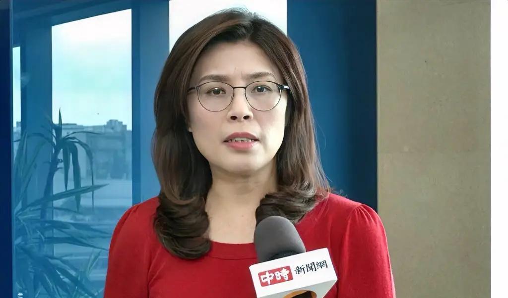 别指望大陆会当“救命稻草”！北京的“战略定力”已经说明了一切：对于一个连“我是谁