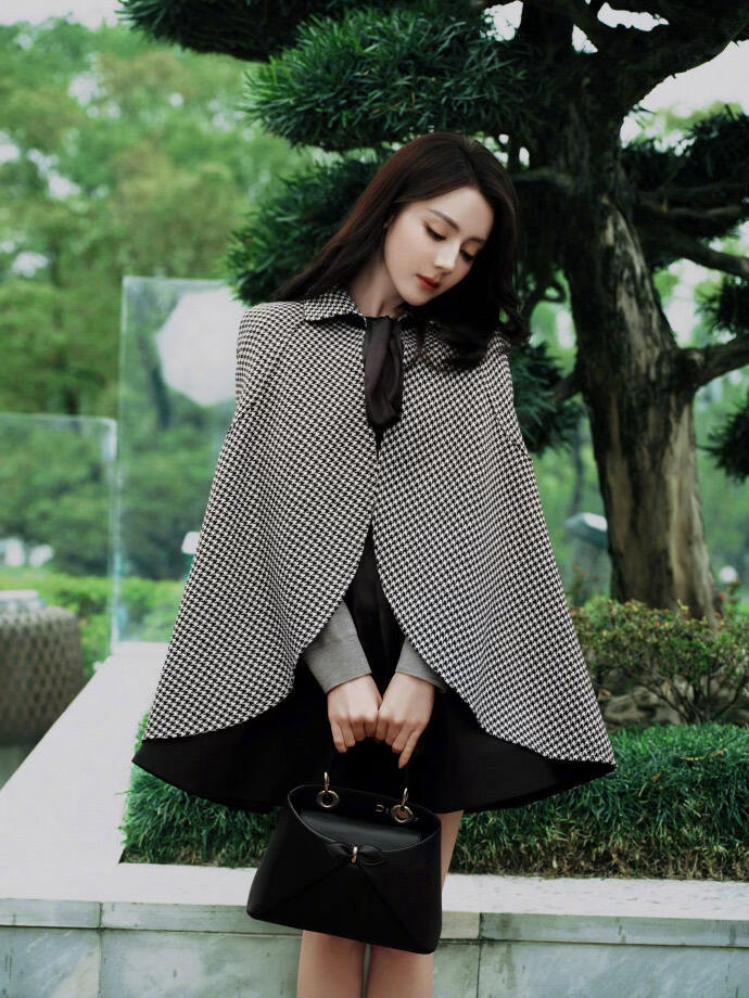 Dior全球品牌大使迪丽热巴最新营业照