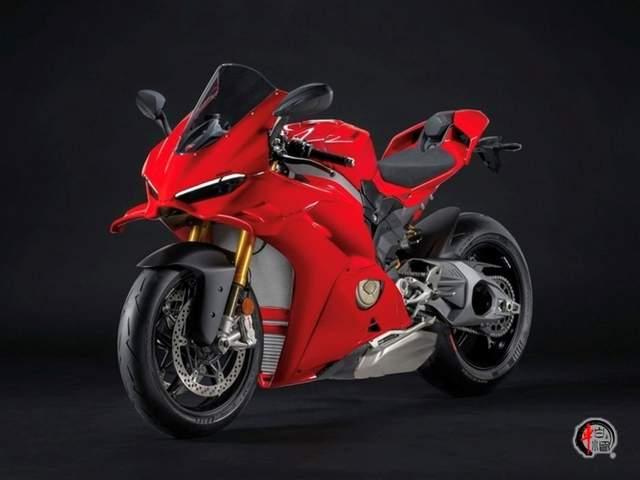 赛道基因觉醒！2025款杜卡迪Panigale V4震撼上市：23.99万起驯服153.5kW猛兽，Brembo黑科技全球首装！