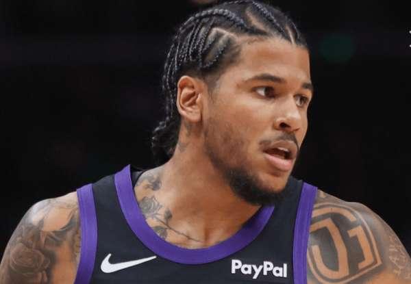 比尔走了，好像又没走。太阳官方：杰伦-格林右腿筋伤病管理，缺席今日与热火比赛。