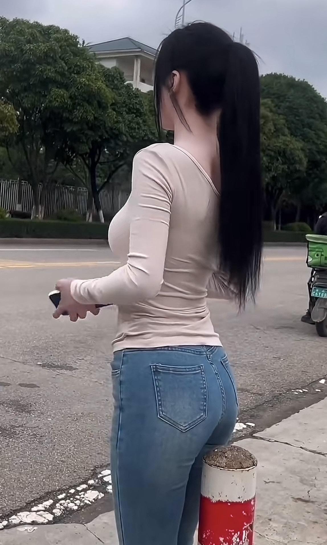 牛仔裤 美背杀