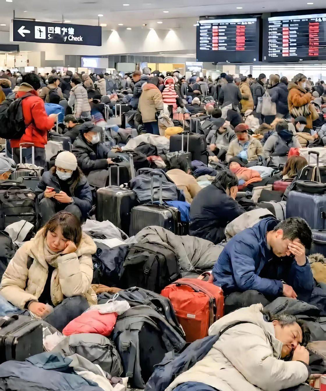 这回北海道滞留了一大批人，网上不少人叫好，我还真觉得没毛病。​但凡现在去北