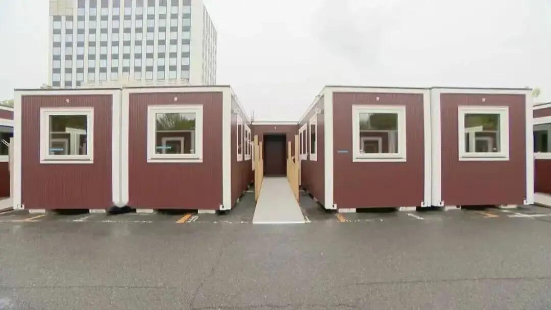 日本这次主办名古屋亚运会起了个极坏的头，干脆不建选手村，把各国运动员安排住进租来