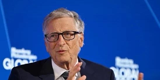 2025年10月28日，微软联合创始人比尔·盖茨在CNBC电视台《Squawk