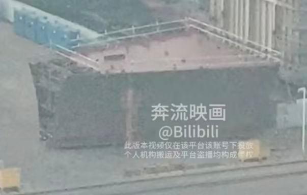 今日份004模块一个是球鼻艏后面的一段，另一个疑似机库旁模块图源见水印烽火问