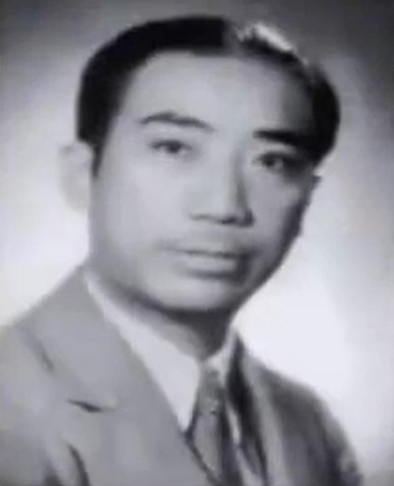 1938年，41岁的戴笠以加班为借口，将秘书余叔恒带到卧室。随后，他递上咖啡并说