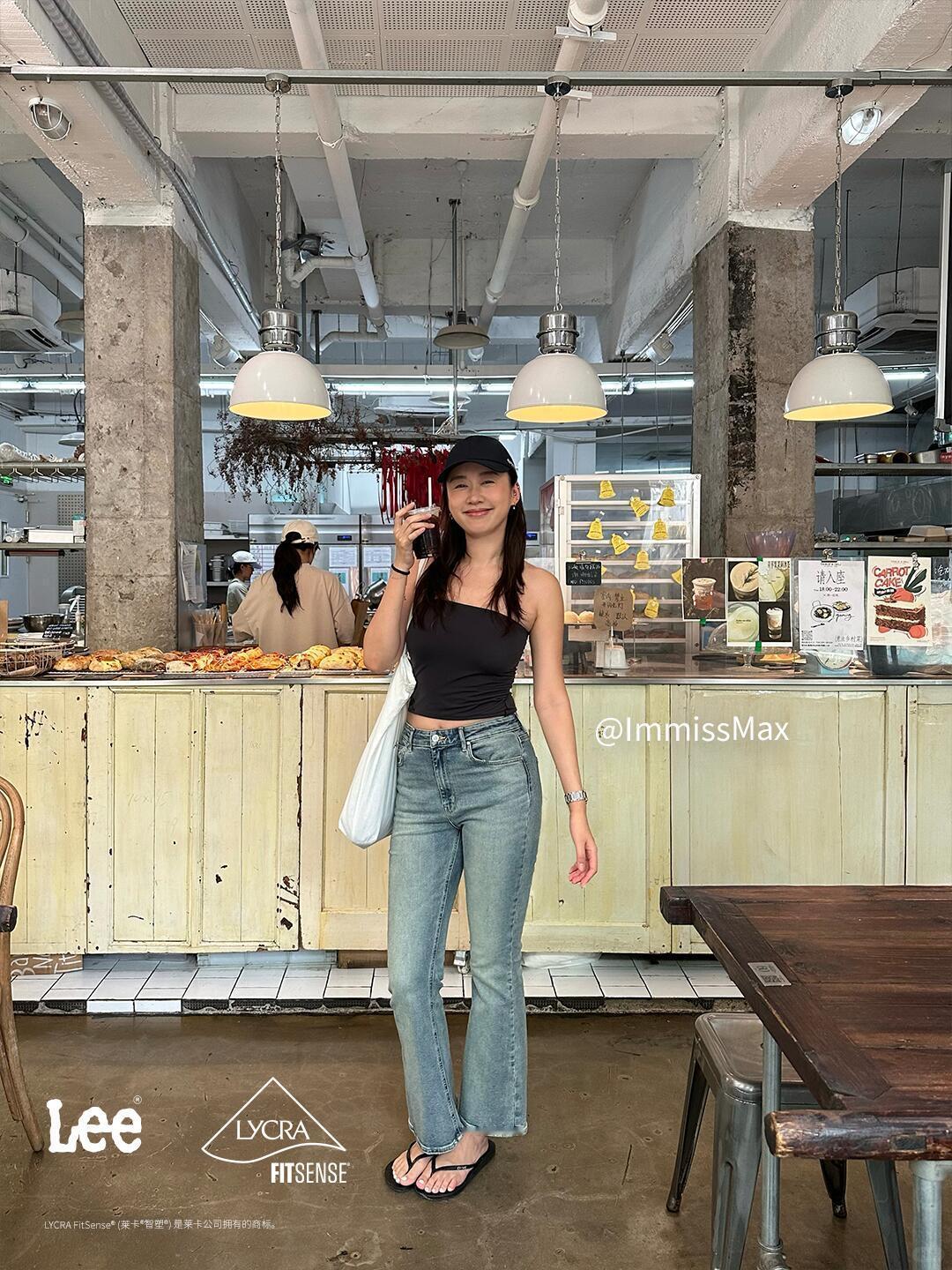 牛仔裤，款式基础，塑形力就不基础✊牛仔裤出街怎么辣？美颜牛仔系列的两款基础版