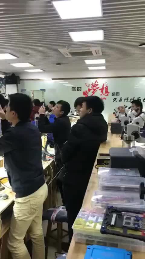 广州疯狂手机维修培训学校 苹果手机维修培训