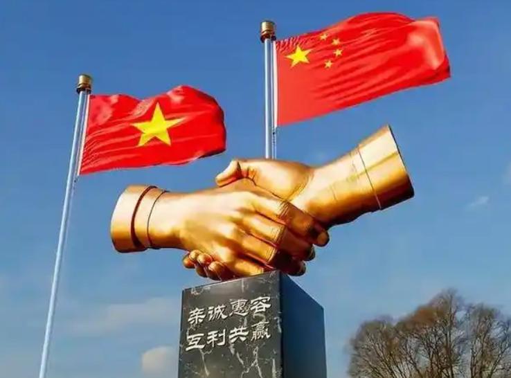 说白了，越南想要什么，已经摆在明面上了。2025年10月，越南总理范明政一点