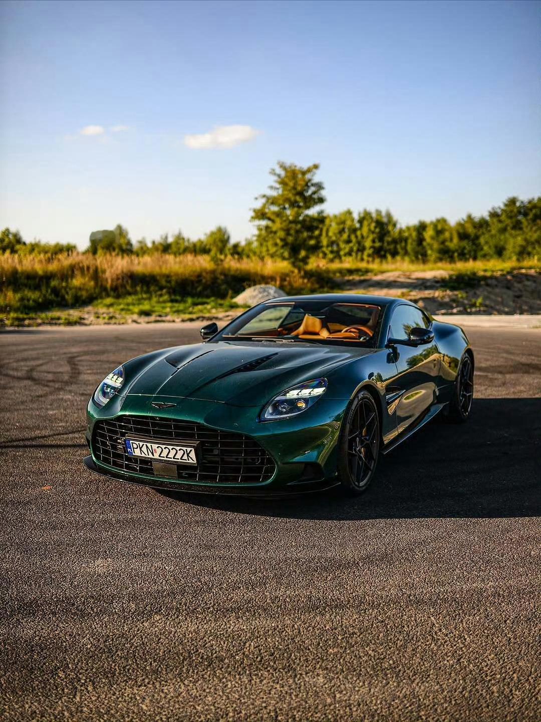 阿斯顿·马丁Vanquish