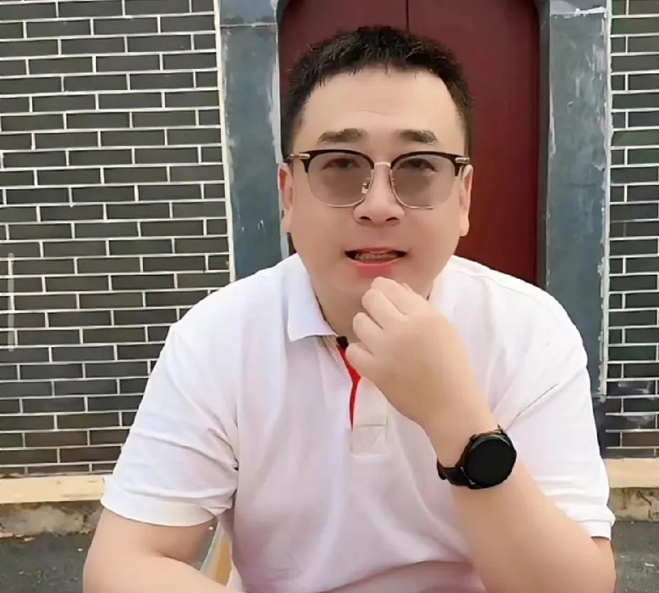 云昊直播爆料，婆媳大战开始啦！因为52吃没了，吐不出来了。云昊直播时讲述：这次