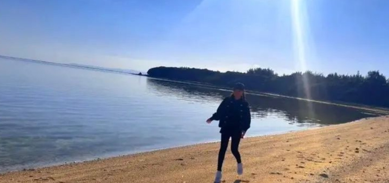 “有钱就是任性！”青岛一女子，网传花4亿买下了日本冲绳最大的无人岛，足足有70万
