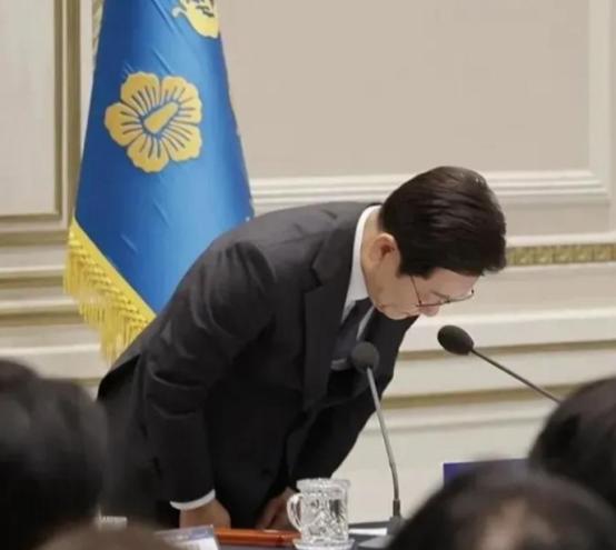中方的反制已经来了，韩国这回是真踢到铁板了！光州市长道歉信写得再漂亮有啥用？