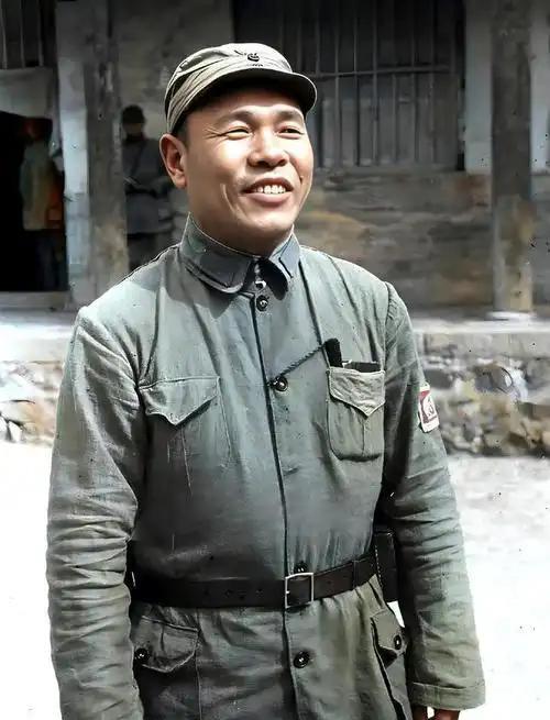 1951年，一个特务落网后，语出惊人的说：我的同伙可是华北军区参谋长，不把我马上