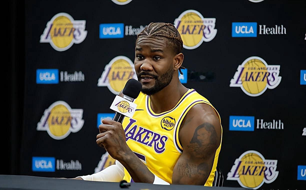 老詹回归后的最好的定位首先，我们确定一个认知，过去的几个赛季，的进攻端高度依